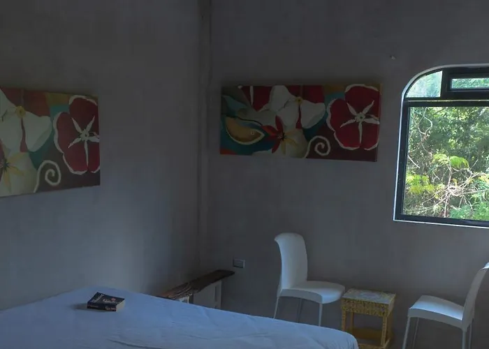 Ama-gi Holistic Casa de hóspedes *